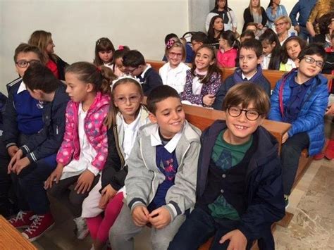 In gran parte dei paesi l'evento è festeggiato nel mese di. Festa dei nonni alla chiesa degli Angeli Custodi per la ...