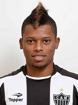 He was born and raised in switzerland and also holds the swiss citizenship. Tudo sobre André Felipe Ribeiro de Souza - iG Esporte