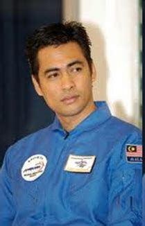 …yury malenchenko of russia and sheikh muszaphar shukor of malaysia—as the commander of the expedition 16 mission. Malaysia sebagai pusat kecemerlangan pelbagai bidang ...