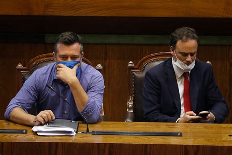 El gobierno informó sobre un nuevo ingreso familiar de emergencia que será destinado para aquellos ciudadanos que residan en comunas que se mantienen en cuarentena. Gobierno anuncia veto presidencial para proyecto de ley de ...
