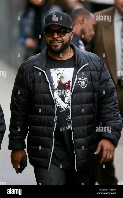 Ice Cube Seen Arriving T The Abc Studios For Jimmy Kimmel Live