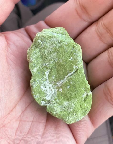 Green Rocks Found In Mojave Desert Rwhatsthisrock