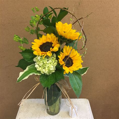 Sunflower Delight Arrangement In Peabody Ma Evans Flowers