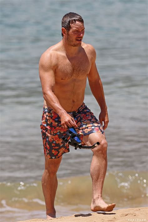 Chris Pratt S Superhero Body The 21 Sexiest Shirtless Moments From