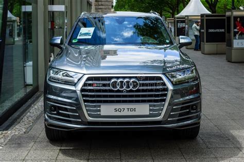 Full Size Luxury Crossover Suv Audi Sq7 Tdi Produced Since 2016