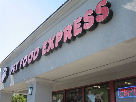 Get the latest pet related news, special events, recalls and more directly from our corporate office. Pet Food Express to Open in San Anselmo on Feb. 20 | San ...
