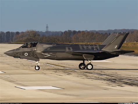 Ground fighter (ctol) for the needs of the us air force, fighter with a short takeoff and. Lockheed Martin F-35B Lightning II - UK - Air Force ...