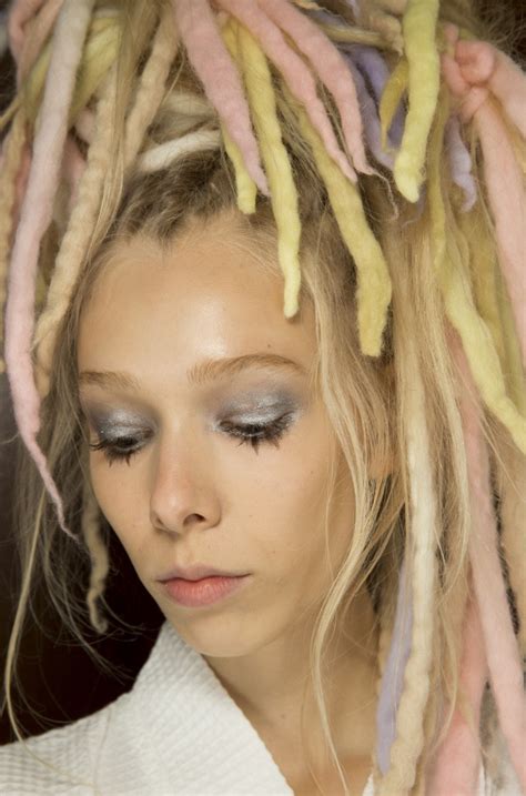Marc Jacobs Features Pastel Dreadlocks And Eye Makeup On The Spring
