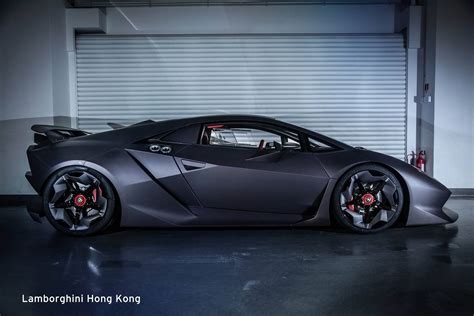 1 Of 20 Lamborghini Sesto Elemento Delivered In Hong Kong