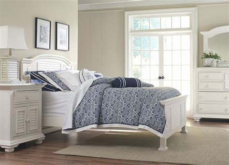 Visit this site for details: Bedrooms, Cottage Retreat II | Havertys Furniture ...