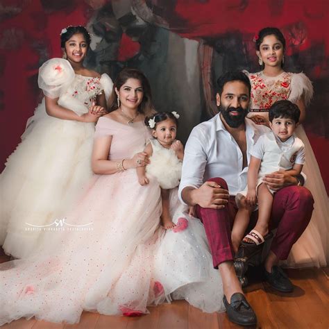 Recently, karthikeya got engaged with actor jagapathi babu's niece pooja prasad. Family Photos of Vishnu Manchu; Tollywood Actor with ...