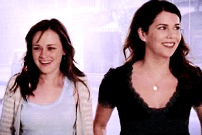 Best Female Friendships From Your Favorite Tv Shows Teen Vogue