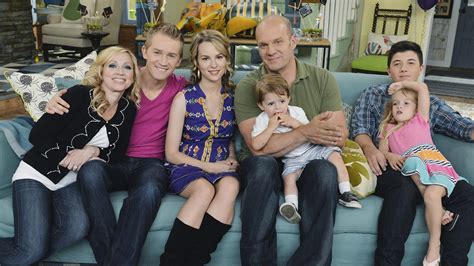 Disneys Good Luck Charlie Cast Reunites For 10 Year Anniversary See