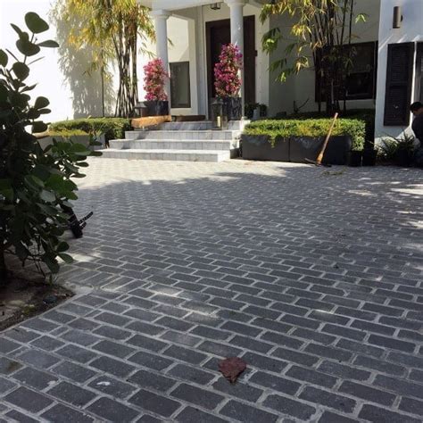 In this guide to driveway improvement ideas we help you understand the type of materials, patterns, costs, and other relevant aspects you need to consider. Top 60 Best Driveway Ideas - Designs Between House And Curb