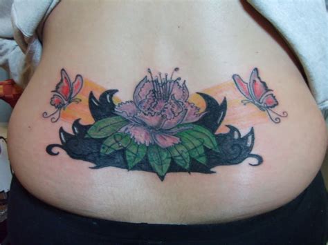 Daniel dj april 17, 2019 no comments. Body Art World Tattoos: Lower Back Tattoos Sure Are Hot