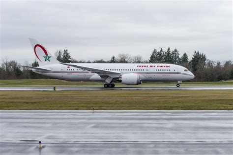 Royal air maroc is the national airline of morocco, flying passengers to and from this northern african country and carrying in excess of nine million passengers each year. Royal Air Maroc Becomes First Mediterranean Airline to ...