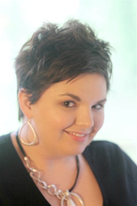 plus size short hair | My Style | Pinterest