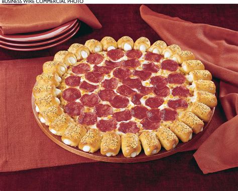 Hotdog Stuffed Crust Pizza Latest Fast Food Monstrosity Houston Chronicle