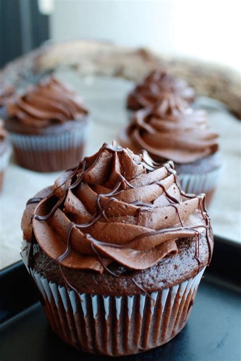 Indulge in frosted fairy cakes, red velvet, melting middle muffins and more. Baileys Chocolate Cupcakes | Liv for Cake