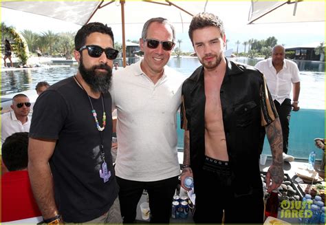 Liam Payne Isabela Moner Stop By Republic Records Coachella Party Photo Photo