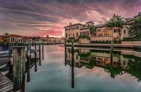 It is noted for its large snowbird population. 25 Best Things to Do in Naples, Florida • Naples Florida ...