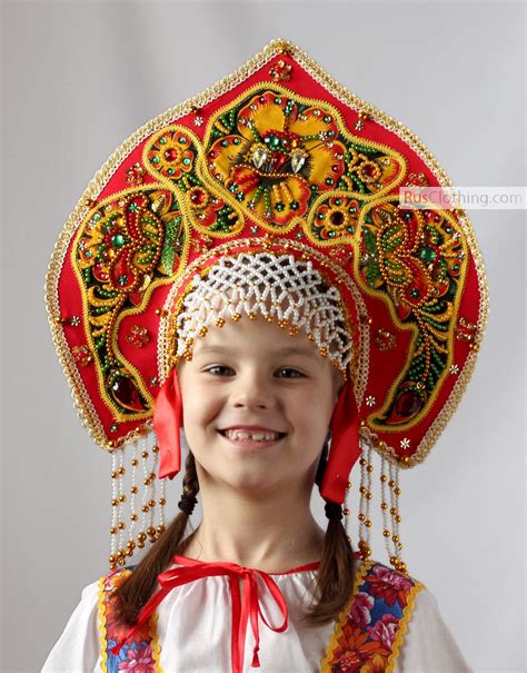 kokoshnik headdress russian traditional dress traditional dresses russian hat russian fashion
