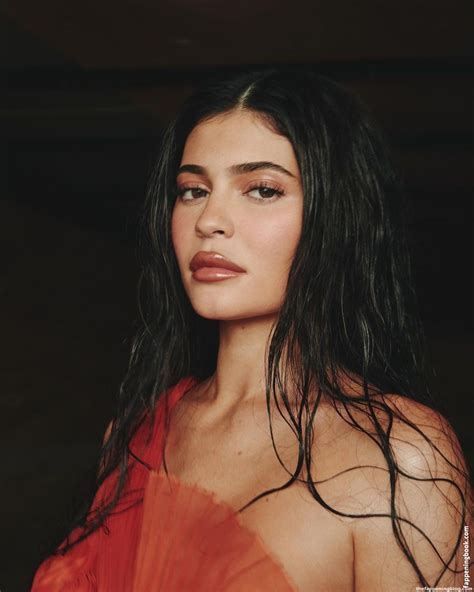 Kylie Jenner Kyliejenner Nude Onlyfans Leaks The Fappening