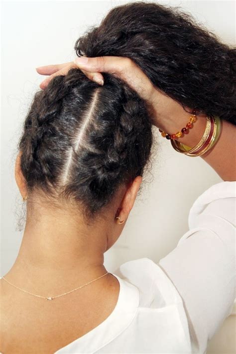 Messy jagged pixie for short fine hair cutting fine and thin hair into a messy, jagged pixie haircut prevents hair from lying flat. 24 Perfect Summer Ponytails for Women - Pretty Designs
