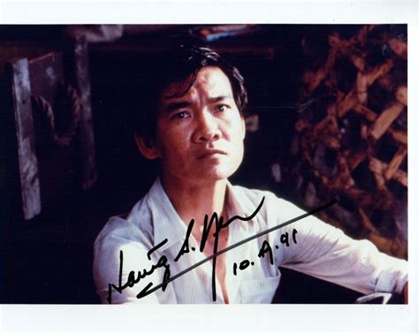 Aacs Autographs Haing S Ngor 1940 1996 Autographed The Killing Fields 8x10 Photo