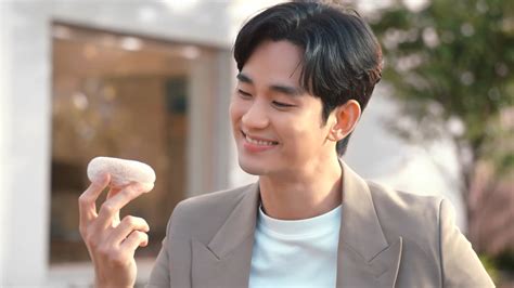 Kim Soo Hyuns Commercial Ad For Dunkin Ph