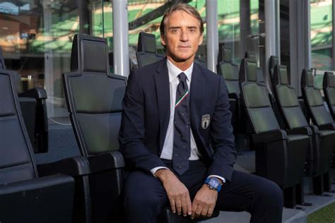 Della vita privata di silvia fortini, prima della sua storia con roberto mancini, si sa ben poco. Roberto Mancini, ecci chi è sua moglie Silvia Fortini