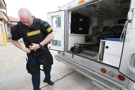Ohio City Tactical Paramedics Vie For On Duty Guns
