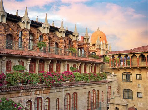 With a sparkling rooftop pool, this new hotel is a launchpad for leisure. The Mission Inn Hotel & Spa
