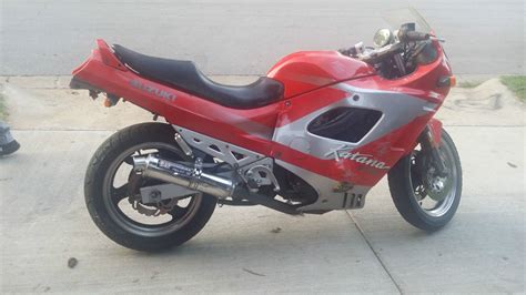 Brett's corvette is filled to the brim with extras, everything except the hud. Suzuki Katana GSX750