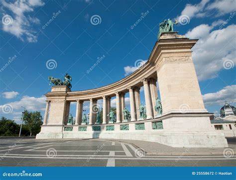 Heroes Square Stock Photo Image Of Tourism Europe Hungarian 25558672