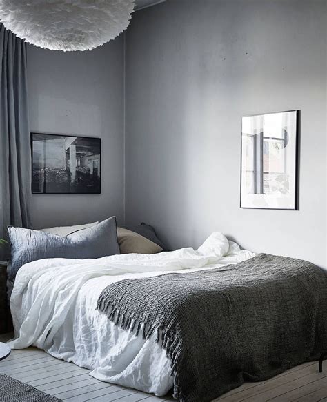 Bedroom ideas in black and grey bedroom design ideas. What a soothing grey bedroom, we love the simple use of ...