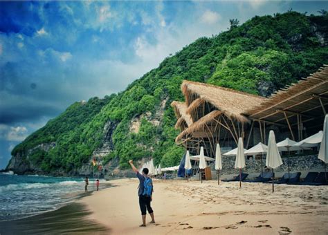 Telefon bimbit | telepon bimbit amat berguna sekali ketika melancong keluar negara sila aktifkan roaming. Panduan Solo Travelling ke Bali dan TIps Travelling Hari ...