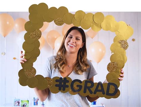 personalize your grad party with crafts such as photo booth props balloon decorations table