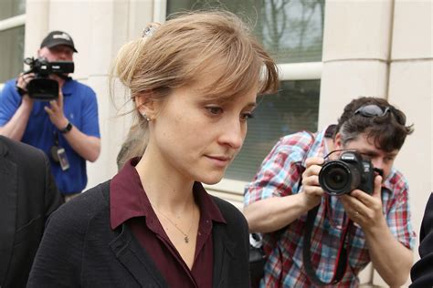 Allison Mack Former Nxivm ‘sex Cult Leader Released From Prison After Two Years