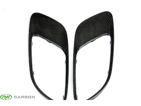 P3cars bmw e9x 335i m3 vent integrated digital interface BMW E90 E92 E93 M3 Carbon Fiber Hood Vents