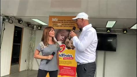 Axel schulz ретвитнул(а) fc barcelona. Moderatorin Jean Bork mit Axel Schulz - YouTube