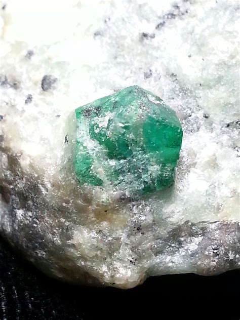 Emerald From Panjsher Afghanistan Rocks And Gems Stones And Crystals