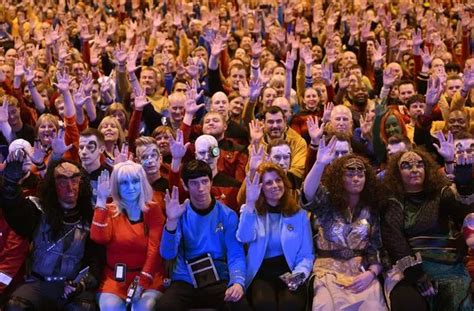 Star Trek Convention Sees World Record For Most Trekkies In Costume