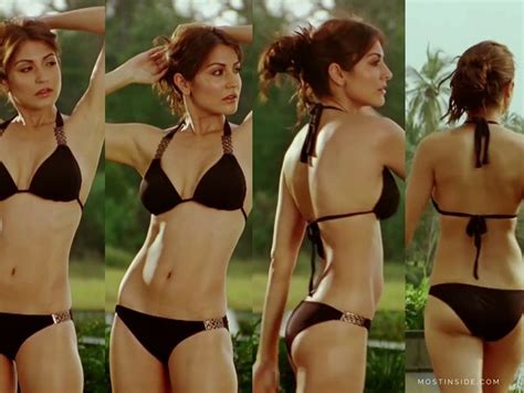 Most Shocking Bikini Photos Of Bollywood