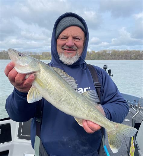 Power Fishing for Walleye in Late Summer | Mossy Oak