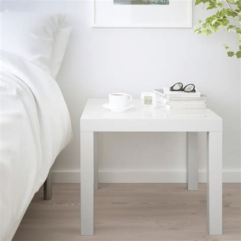 The oval tabletop is available in different finishes so you can find a table that best fits your style. LACK Side table - high-gloss white - IKEA