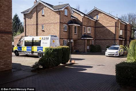 Police Raid Home Of Saudi Arabian After London Attack Daily Mail Online