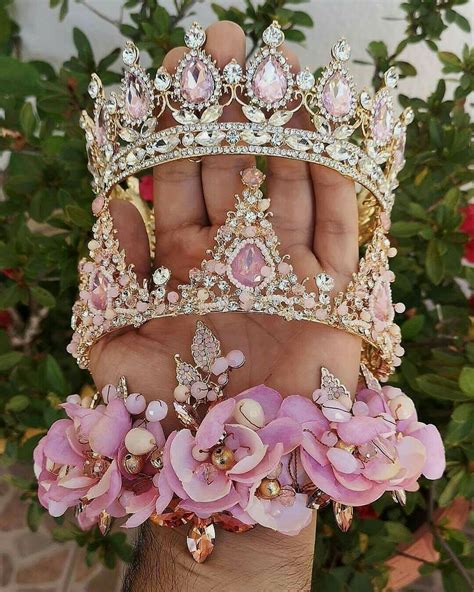Pin By Husna Saleem On Crown Quinceanera Jewelry Quinceanera Crown