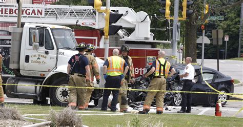 Woman killed in semi-truck crash