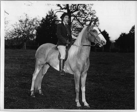 1939 Miss Luell Cathey of Shelbyville, TN, riding Morning ...